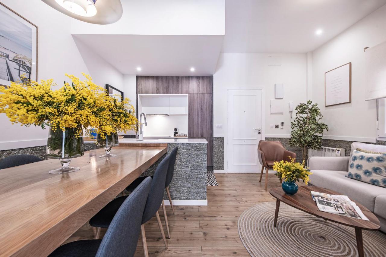 Acogedor Y Centrico Apartamento En Gran Via Madrid Exteriör bild