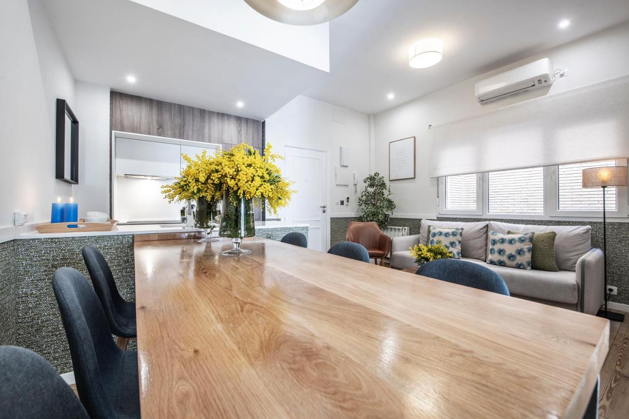 Acogedor Y Centrico Apartamento En Gran Via Madrid Exteriör bild